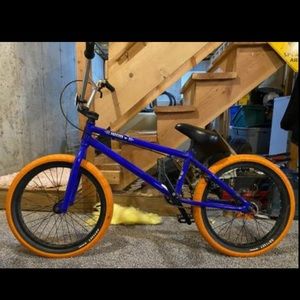 CYGNUS BMX BIKE
